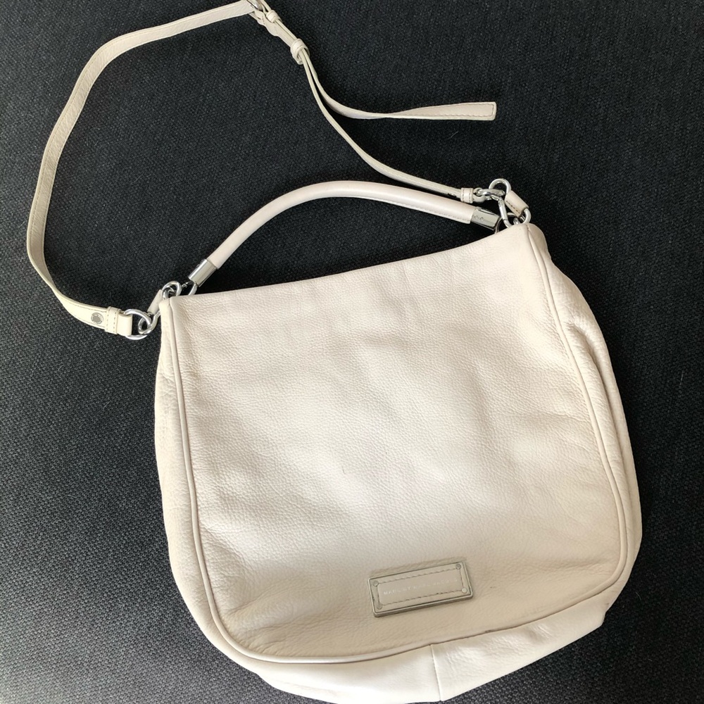 Marc Jacobs Too Hot To Handle Bag EUC